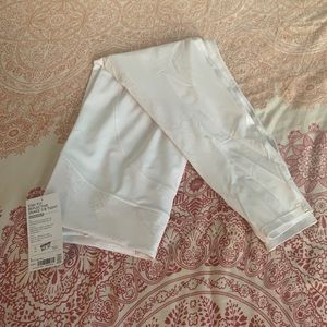 Athleta Stay Fly reflective 7/8 tight